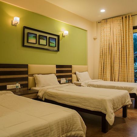 Zaras Resort Lonavala Kültér fotó